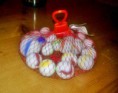 /products/a20-biglie-di-vetro-bianco-con-sfumature-colorate-con-biglione-globo/